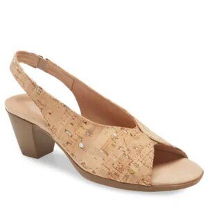 Munro Rochelle Sandals Size 8N New